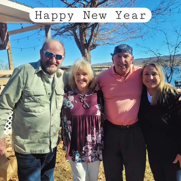 Meet your Posher, Michele - Picture 11 of 15